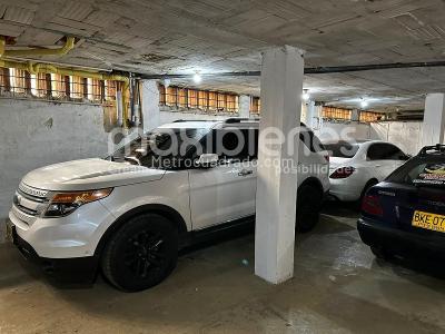 Apartamento en venta en La Aguacatala, Medellín · foto 11 de 20