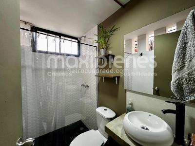 Apartamento en venta en La Aguacatala, Medellín · foto 15 de 20