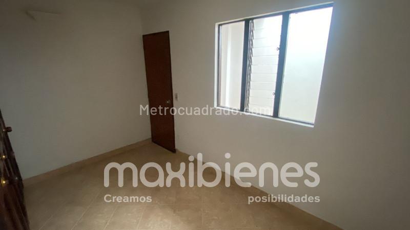 Functional 4BR House in Aranjuez - 5
