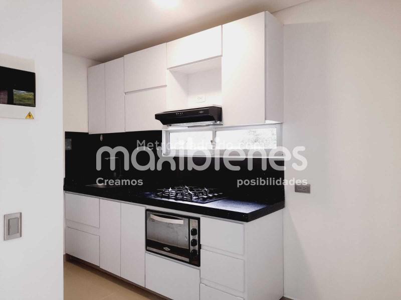 Apartamento de 2 Alcobas en Simon Bolívar (Estrato 4) - 3