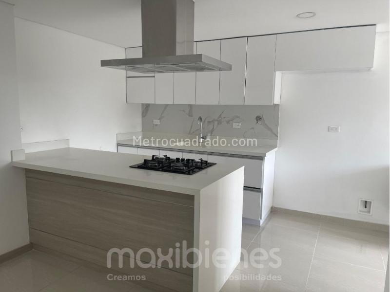 4BR Apartment in Belen La Palma