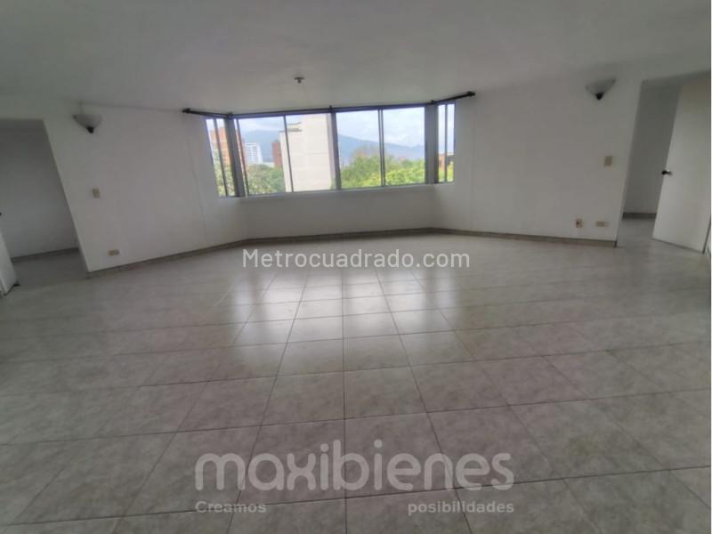 Spacious 4BR Apartment in Belen La Palma - 2