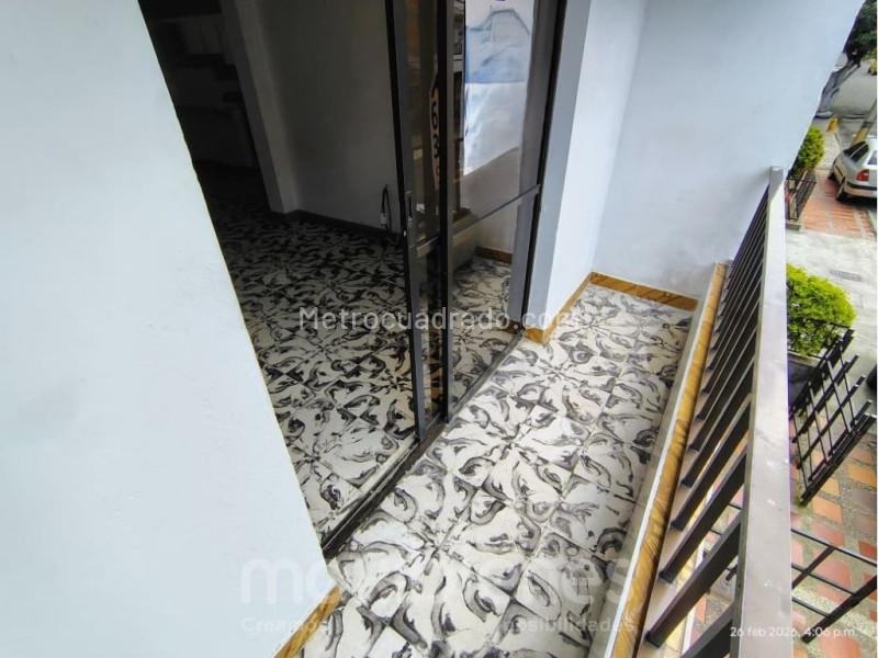 Spacious 4BR Apartment in Belen San Bernardo - 4