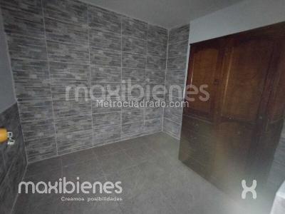 Apartamento de 1 alcoba en arriendo en Santa Cruz, Medellín, 52 m² · foto 4 de 13