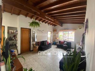 Apartamento en venta en La Castellana, Medellín · foto 2 de 11