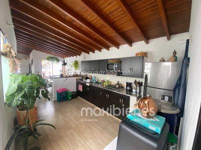 Apartamento en venta en La Castellana, Medellín · foto 5 de 11