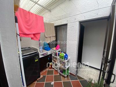 Apartamento en venta en La Castellana, Medellín · foto 11 de 11