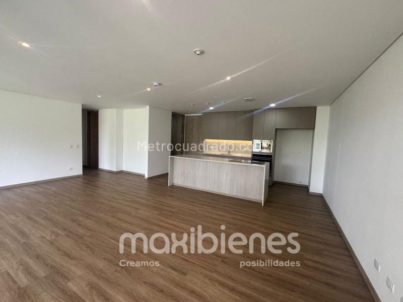 2BR Apartment in Sajonia (87 m²)
