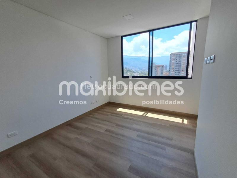 Apartamento de 2 Alcobas con Balcón en Los Colores (Piscina y Gimnasio) - 9