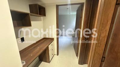 Apartamento de 3 alcobas en venta en San Jose, Sabaneta, 60 m² · foto 3 de 10
