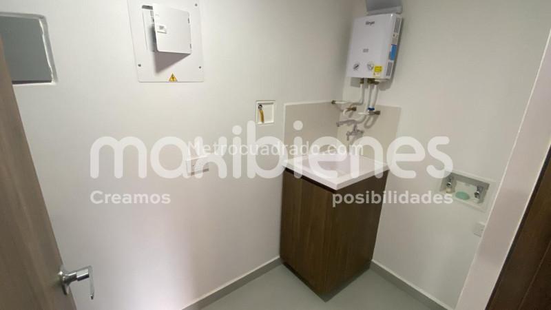 1BR Apartment in La Loma Del Indio