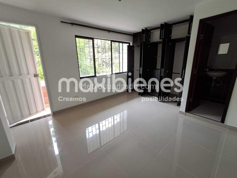 Functional 2BR Apartment in San German