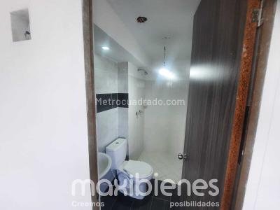 Apartamento de 3 alcobas en venta en La Gabriela, Bello, 62 m² · foto 11 de 16
