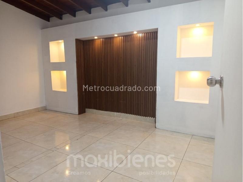 Casa Funcional de 5 Alcobas en La Castellana - 6