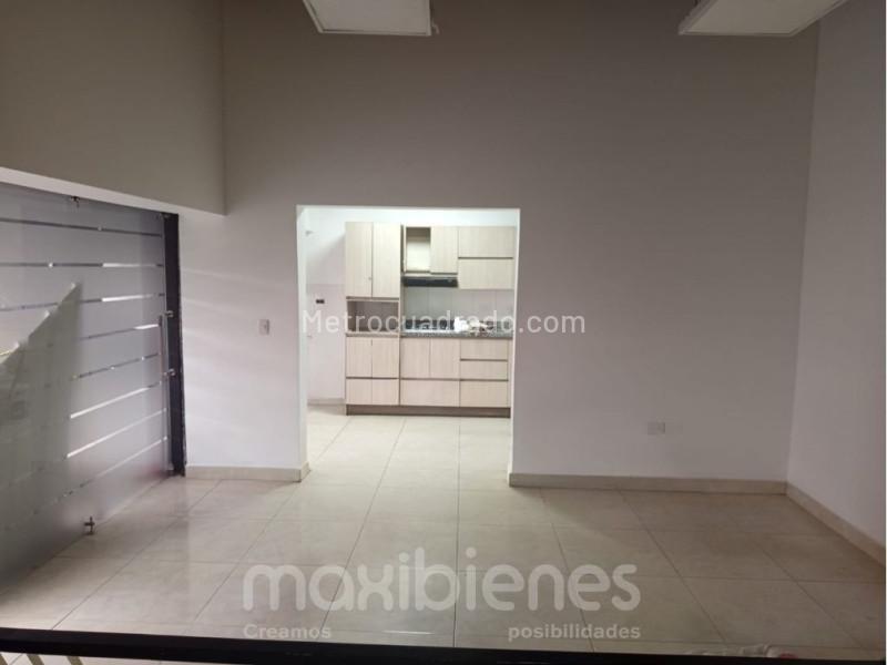 Casa Funcional de 5 Alcobas en La Castellana - 9