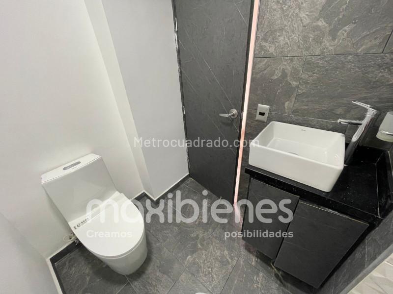 Apartamento de 5 Alcobas en Villa Hermosa con 3 Baños - 5