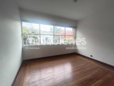 Casa de 4 alcobas en venta en Prado, Medellín, 270 m² · foto 10 de 20