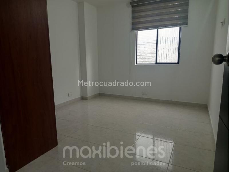 Functional 3BR Apartment in Belen Loma De Los Bernal - 2