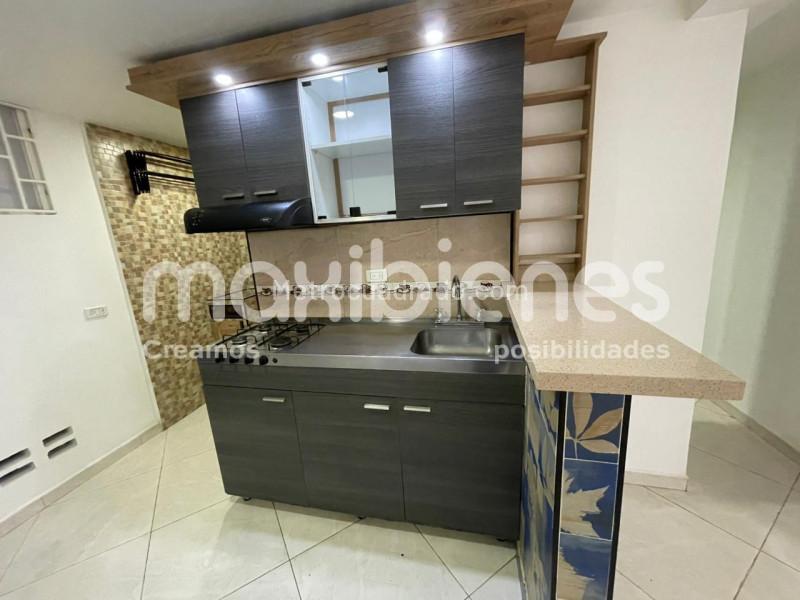 Functional 2BR Apartment in Prado - 4