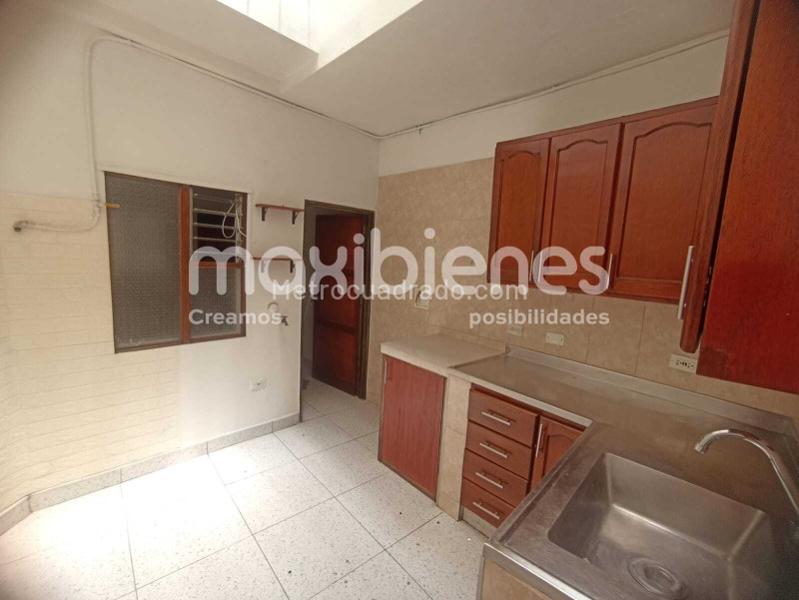 2BR Apartment with 2 Full Baths in El Salvador - 5