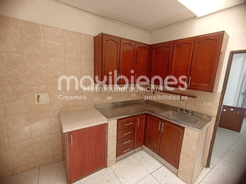 2BR Apartment with 2 Full Baths in El Salvador - 6