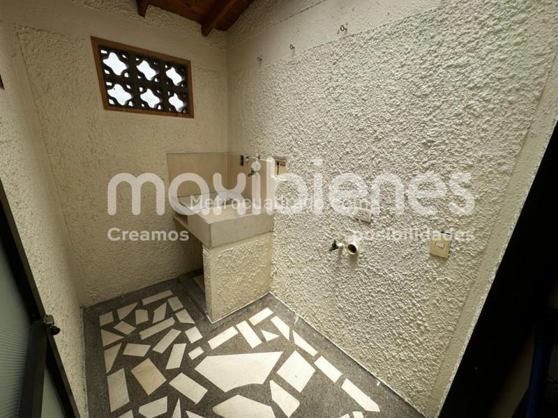 Apartamento en Arriendo de 3 Alcobas en Manrique Central 1 - 6