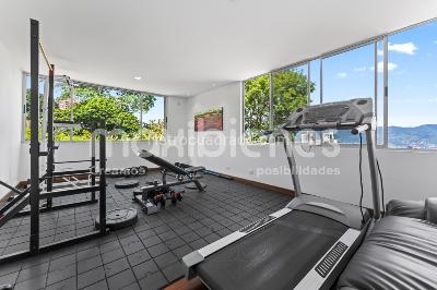 Casa de 4 alcobas en venta en San Lucas, Medellín, 378 m² · foto 17 de 20