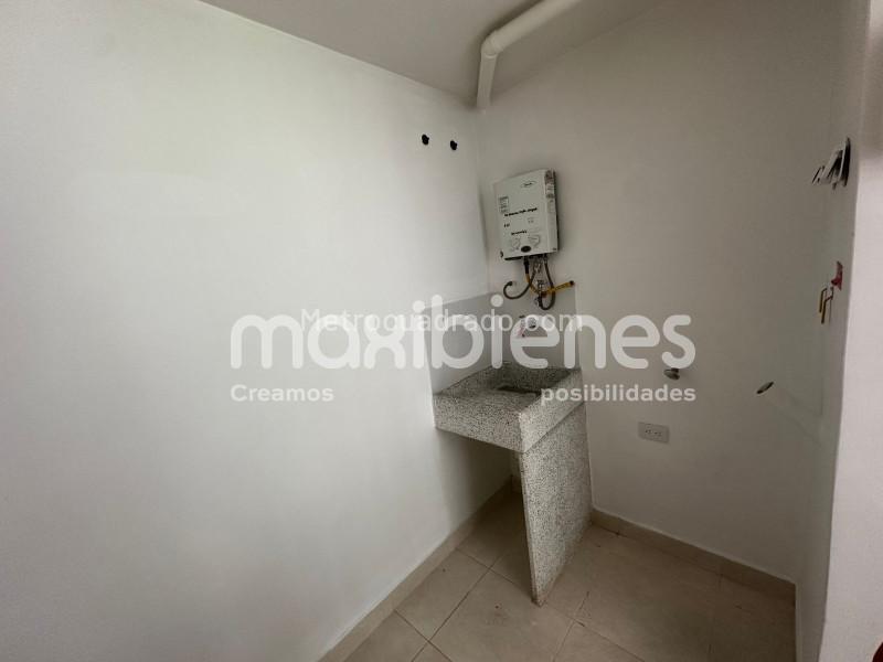 Apartamento en Arriendo de 2 Alcobas en Buenos Aires (Bosque Verde) - 2