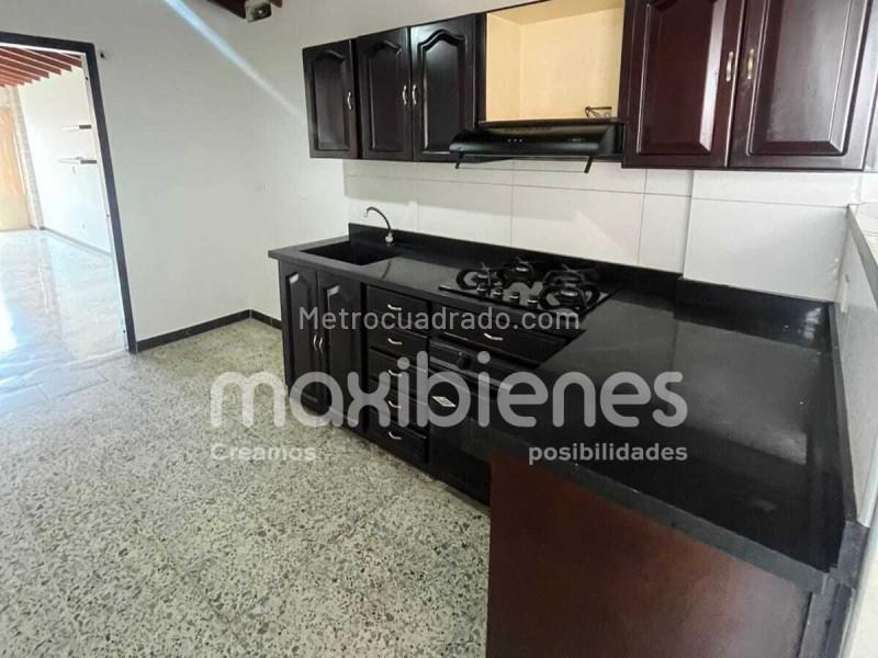 3BR Apartment for Rent in La Castellana (108 m²) - 3