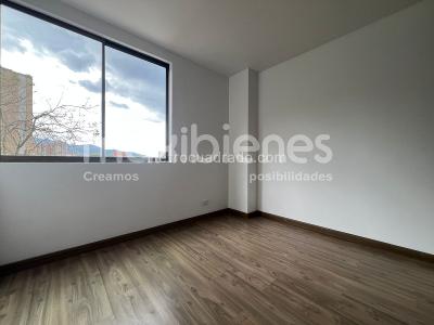 Apartamento de 3 alcobas en arriendo en Altos Del Poblado, Medellín, 95 m² · foto 9 de 16