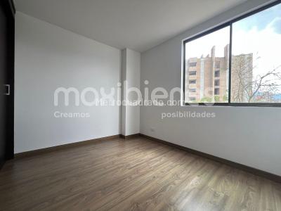 Apartamento de 3 alcobas en arriendo en Altos Del Poblado, Medellín, 95 m² · foto 12 de 16