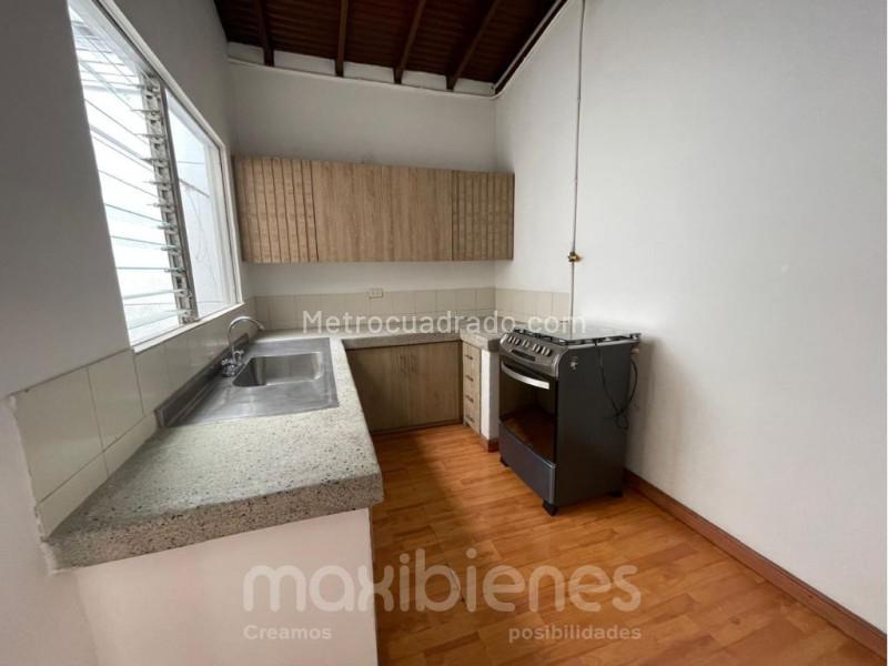 Functional 3BR Apartment in El Nogal - 3