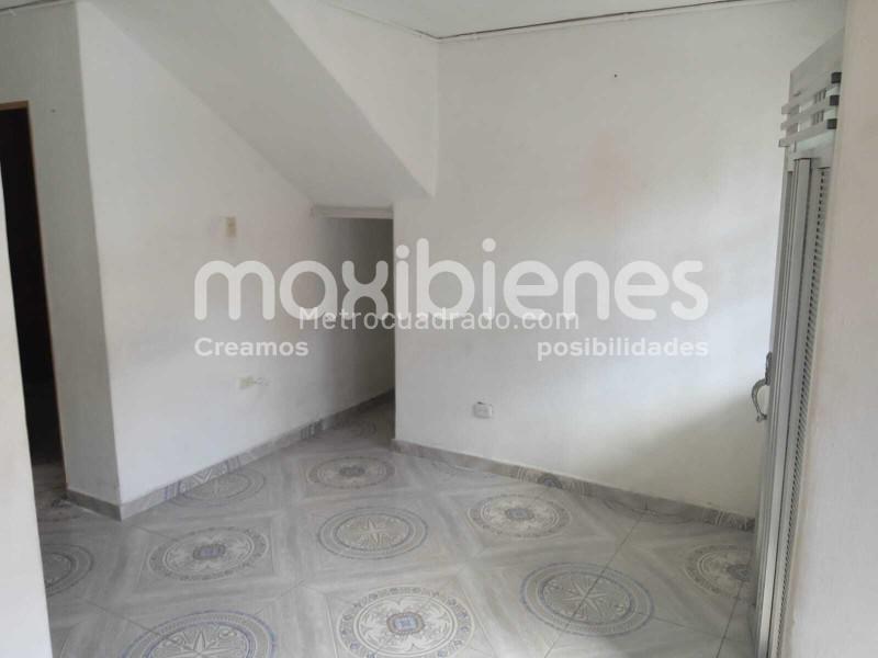 Apartamento Funcional de 2 Alcobas en La Milagrosa - 3