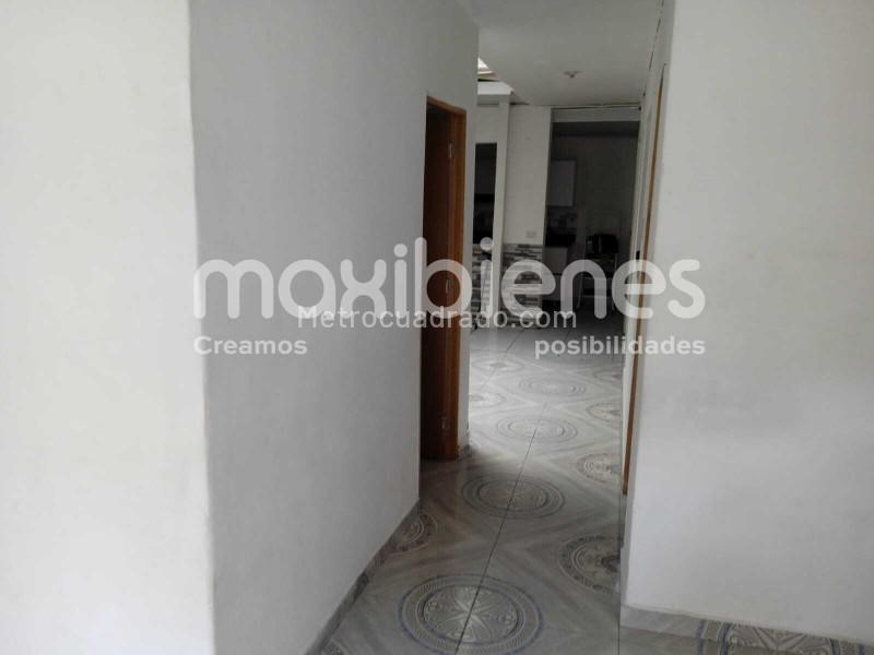 Apartamento Funcional de 2 Alcobas en La Milagrosa - 4
