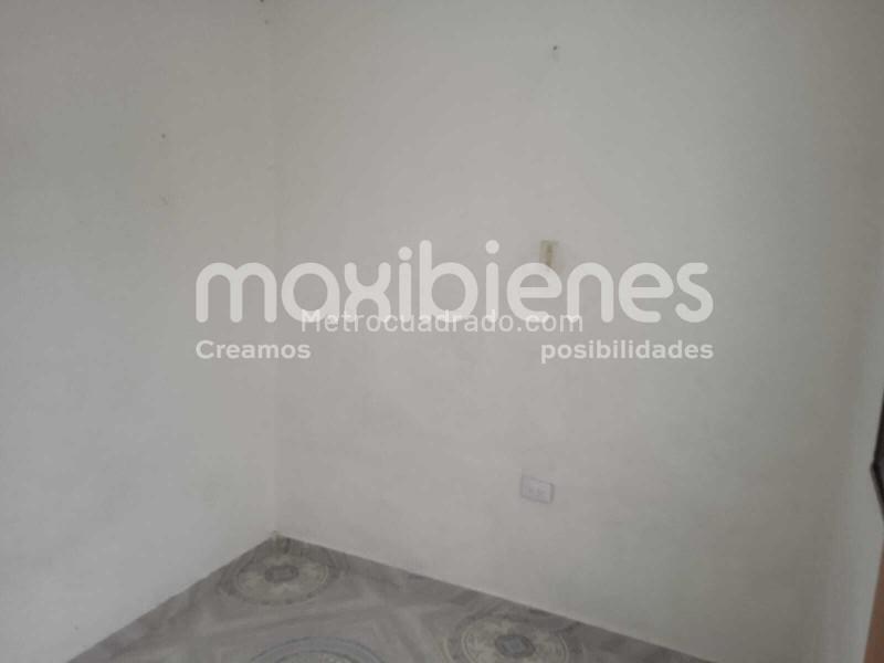Apartamento Funcional de 2 Alcobas en La Milagrosa - 5
