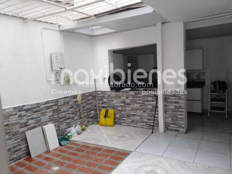 Apartamento Funcional de 2 Alcobas en La Milagrosa - 6