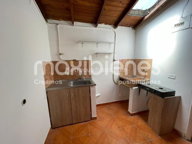 2BR Apartment for Rent in Campo Valdús 1 (40 m²) - 3