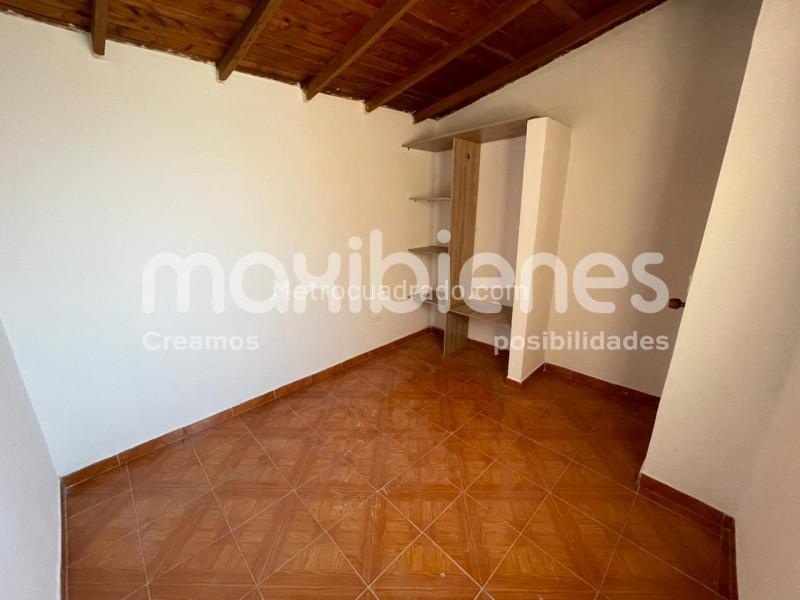 2BR Apartment for Rent in Campo Valdús 1 (40 m²) - 5