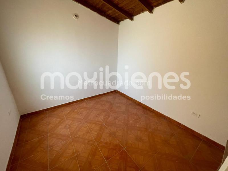 2BR Apartment for Rent in Campo Valdús 1 (40 m²) - 8