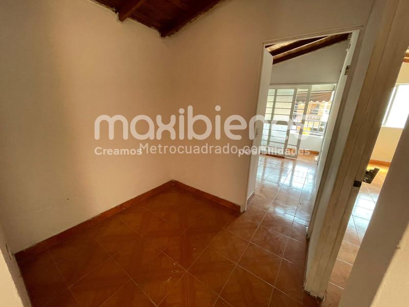 2BR Apartment for Rent in Campo Valdús 1 (40 m²) - 9