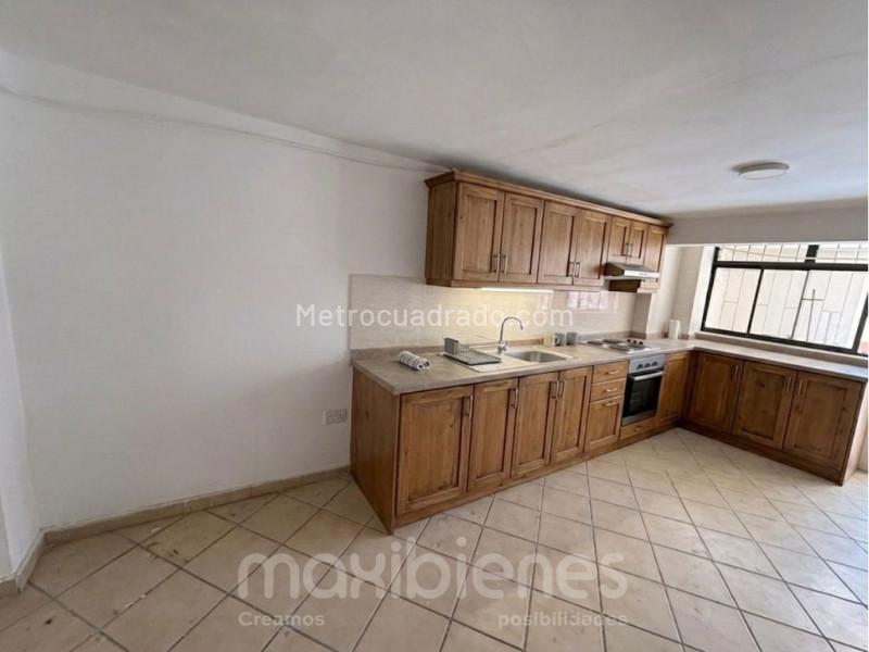 3BR House for Rent in Cristo Rey, Medellín