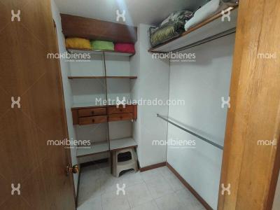 Apartamento de 1 alcoba en arriendo en Patio Bonito, Medellín, 56 m² · foto 5 de 9