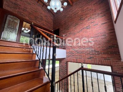 Apartamento de 5 alcobas en arriendo en El Tesoro, Medellín, 520 m² · foto 10 de 20