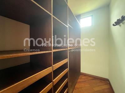 Apartamento de 5 alcobas en arriendo en El Tesoro, Medellín, 520 m² · foto 17 de 20