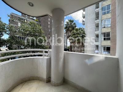 Apartamento de 3 alcobas en arriendo en El Poblado, Medellín, 120 m² · foto 7 de 14