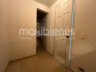 Apartamento de 3 alcobas en arriendo en El Poblado, Medellín, 120 m² · foto 8 de 14