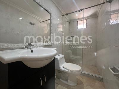 Apartamento de 3 alcobas en arriendo en El Poblado, Medellín, 120 m² · foto 12 de 14