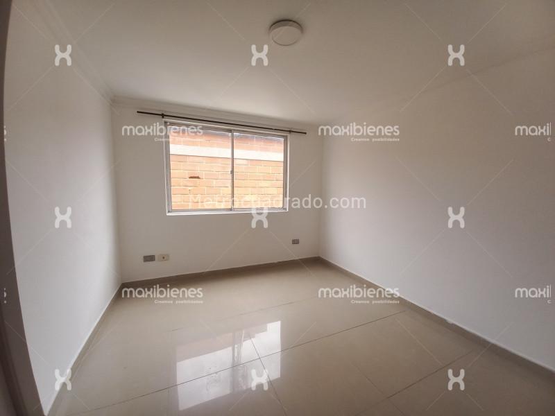 Spacious 5BR Apartment in Belen La Palma - 2