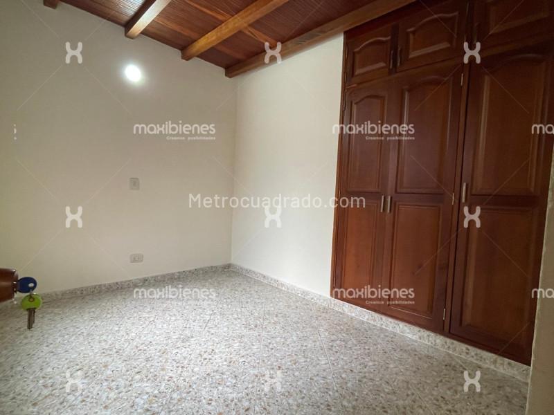 Apartamento Amplio de 5 Alcobas en Belén Las Playas - 6