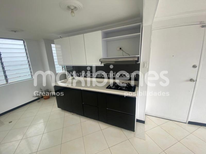 Apto de 3 Alcobas en La Loma del Indio (Terrazas de San Diego) - 4